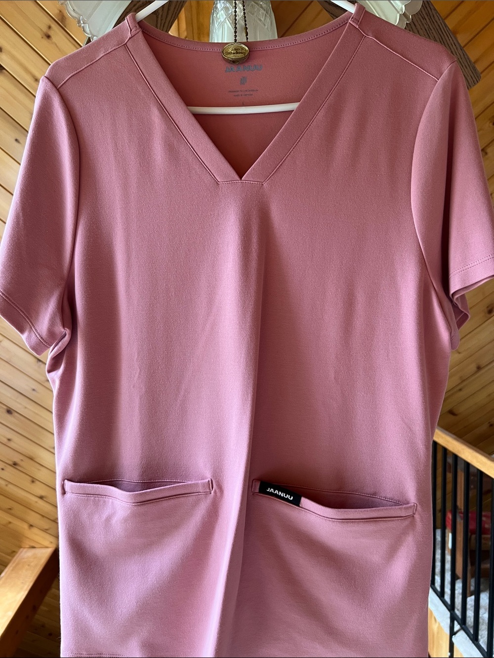 Jaanuu Scrub Set,jogger style pants. The color is like second photo.